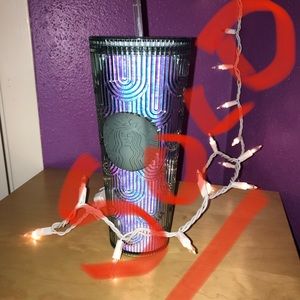 Starbucks 2022 Iridescent Mermaid Scale Venti Cup